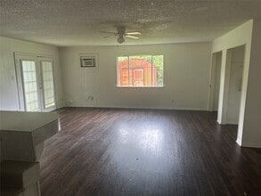 3118 Dacca Dr in Houston, TX - Building Photo - Building Photo