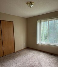 8511 Clark St in Clive, IA - Building Photo - Building Photo