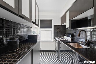 2713 Fort Baker Dr SE in Washington, DC - Foto de edificio - Building Photo