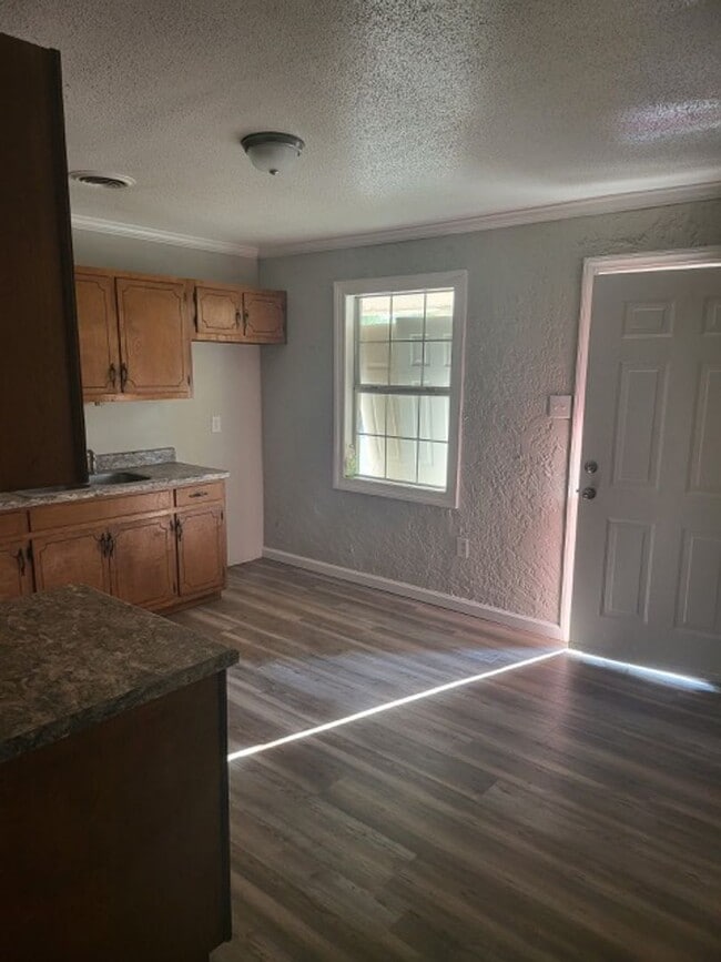 property at 3200 Proper St