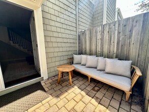 384 Pine Hill Rd in Mill Valley, CA - Building Photo - Building Photo