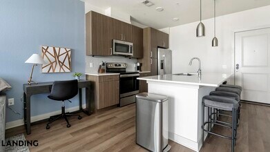 11900 Marquina Blvd in Ft. Myers, FL - Foto de edificio - Building Photo