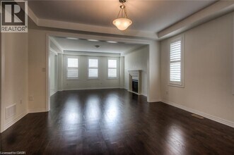 107 Watermill St in Kitchener, ON - Building Photo - Building Photo