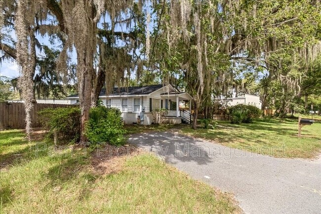 property at 2022 Ridgewood Ave