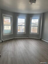 105 Caroline St in Bridgeport, CT - Foto de edificio - Building Photo