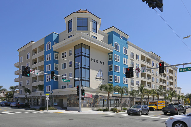 Harborview Apartments in National City, CA - Foto de edificio - Building Photo