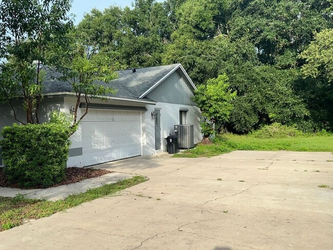 2123 Judith Pl in Longwood, FL - Building Photo - Building Photo