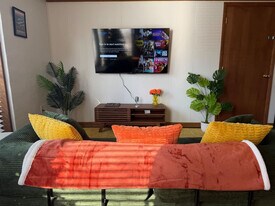 157 W Holly Ridge Rd in Gatlinburg, TN - Building Photo