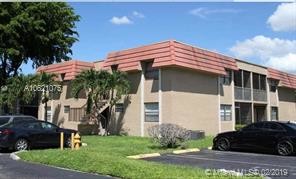 14933 SW 104th St in Miami, FL - Building Photo