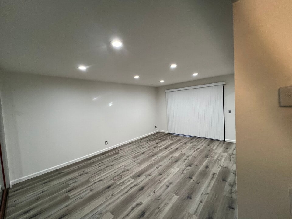 480 N Civic Dr, Unit 108 in Walnut Creek, CA - Building Photo