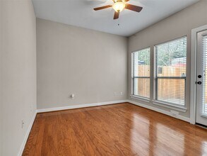 3802 Center St in Houston, TX - Building Photo - Building Photo