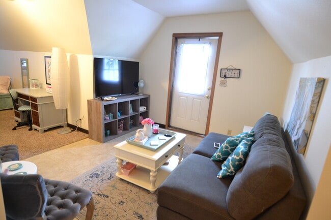 601 S Osteopathy Ave, Unit 4 in Kirksville, MO - Building Photo - Building Photo
