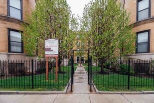 6210 S Dorchester Ave in Chicago, IL - Building Photo