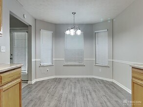 4124 Waters End Ln in Snellville, GA - Foto de edificio - Building Photo