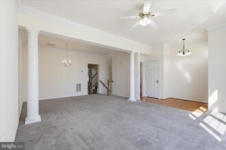 25828 Kirkwood Square in Chantilly, VA - Building Photo - Building Photo