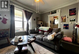 631 Hamilton Rd in London, ON - Building Photo - Building Photo