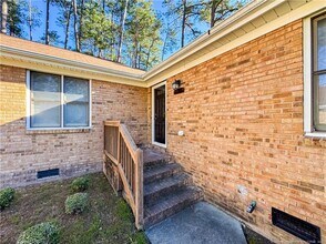 499 Coronation Dr in Fayetteville, NC - Building Photo - Building Photo