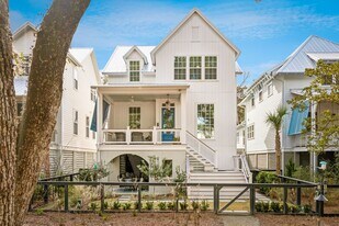 9013 Stern Aly in Johns Island, SC - Building Photo
