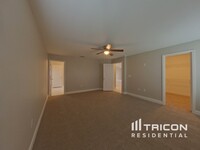 2485 Begonia St in Mascotte, FL - Building Photo - Building Photo