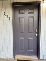 17462 SE Powell Blvd in Portland, OR - Building Photo