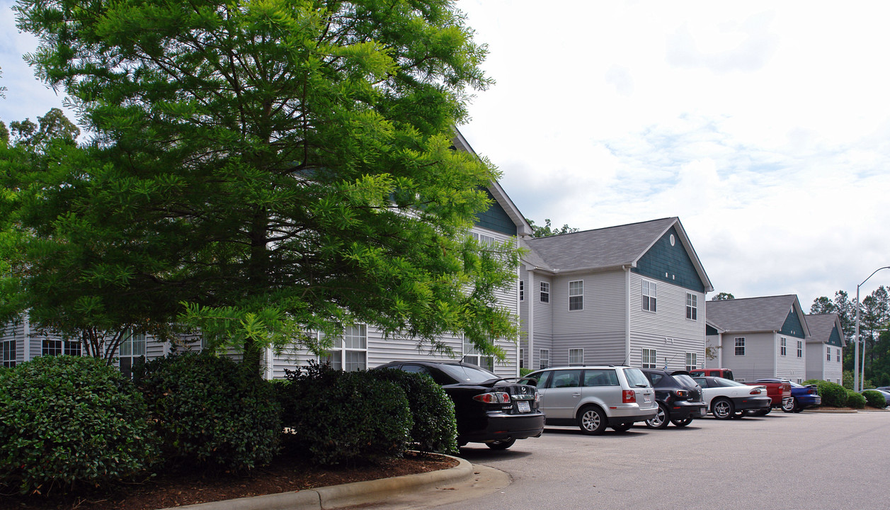 University Meadows in Raleigh, NC - Building Photo