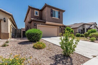 10827 W Bronco Trail in Peoria, AZ - Building Photo - Building Photo