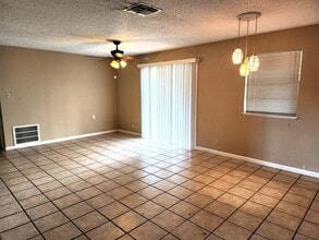 8320 W 1st St in Needville, TX - Building Photo - Building Photo