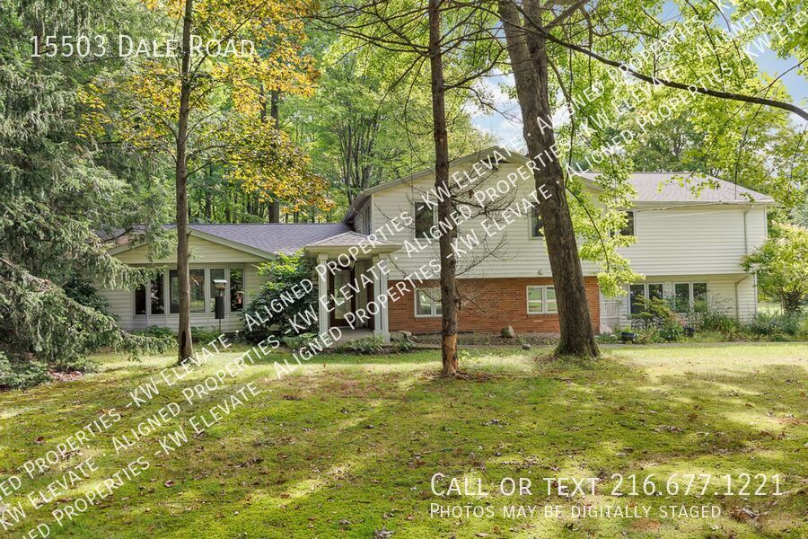 15503 Dale Rd in Chagrin Falls, OH - Building Photo