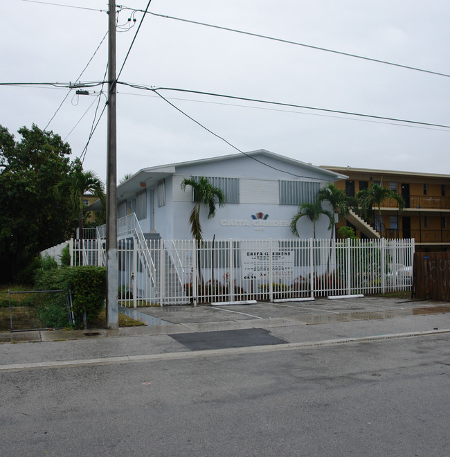 1275 NW 59th St in Miami, FL - Building Photo - Building Photo