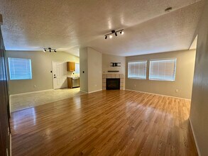 11309 Miravista Pl SE in Albuquerque, NM - Foto de edificio - Building Photo