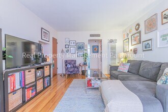 8016 Blackburn Ave in Los Angeles, CA - Building Photo - Building Photo