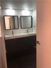 3300 NE 191st St in Aventura, FL - Building Photo - Building Photo