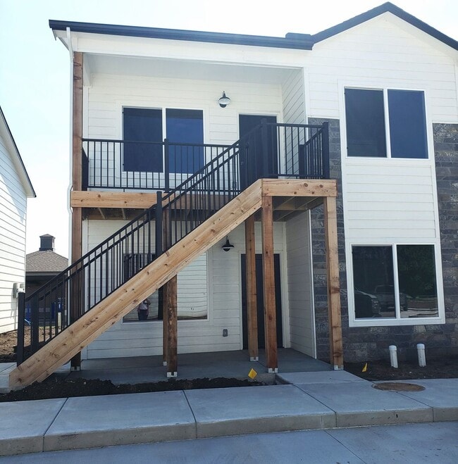 10146 E Harry St in Wichita, KS - Building Photo - Building Photo