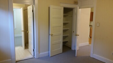 619 Mississippi Ave, Unit Upper Level in Silver Spring, MD - Building Photo - Building Photo