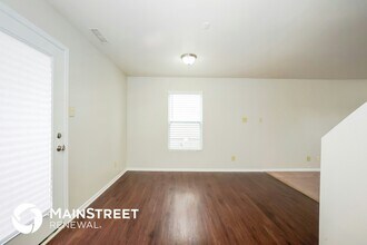 1330 Central Park Dr in Shelbyville, IN - Foto de edificio - Building Photo