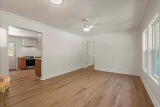 14 Twin Lakes Rd in Beaufort, SC - Building Photo - Building Photo