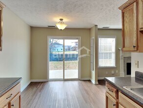 803 Buckhaven Dr in Smyrna, TN - Foto de edificio - Building Photo