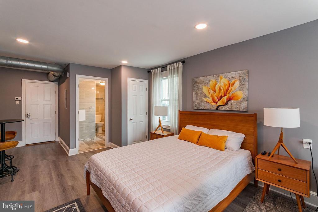 1620 Mt Vernon St in Philadelphia, PA - Building Photo