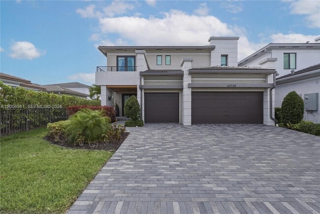 property at 10730 Oceano Wy