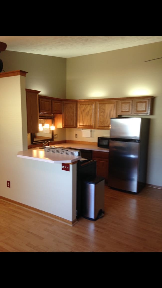 715 Willis Ave in Salina, KS - Building Photo - Building Photo