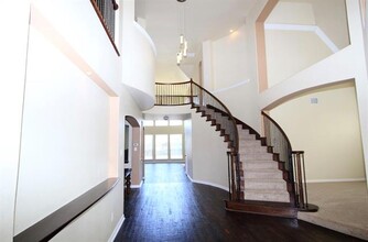 2719 Explorador in Grand Prairie, TX - Building Photo - Building Photo