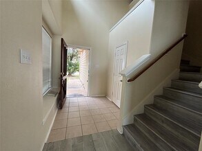 2710 Maybrook Hollow Ln in Houston, TX - Building Photo - Building Photo