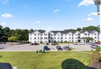 2010 Starlight Ln, Unit 2A in Hagerstown, MD - Building Photo - Building Photo