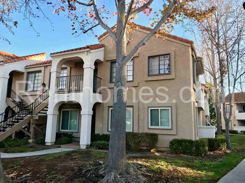 10628-163 Dabney Dr in San Diego, CA - Building Photo