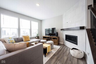 13820 Tender Dr in Carmel, IN - Building Photo - Building Photo