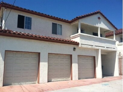 1449-1455 Felspar St in San Diego, CA - Foto de edificio - Building Photo