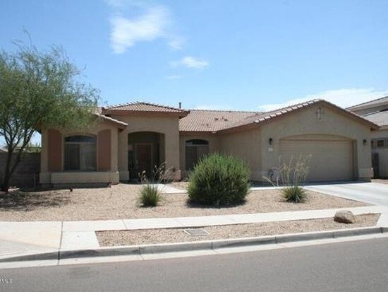 property at 5107 W La Salle St