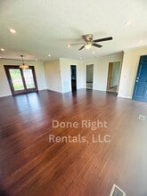 388 E Noel Dr in Cadiz, KY - Building Photo - Building Photo