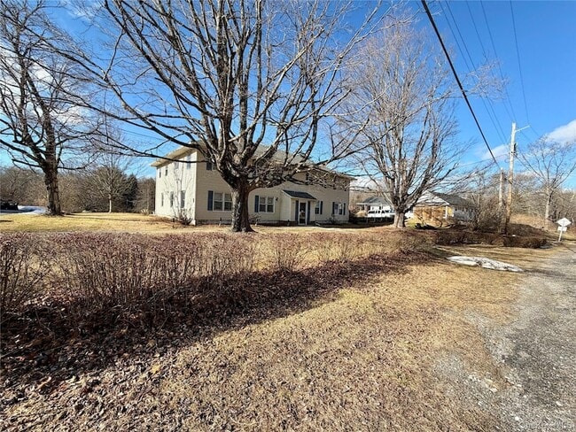 property at 375 NY-292