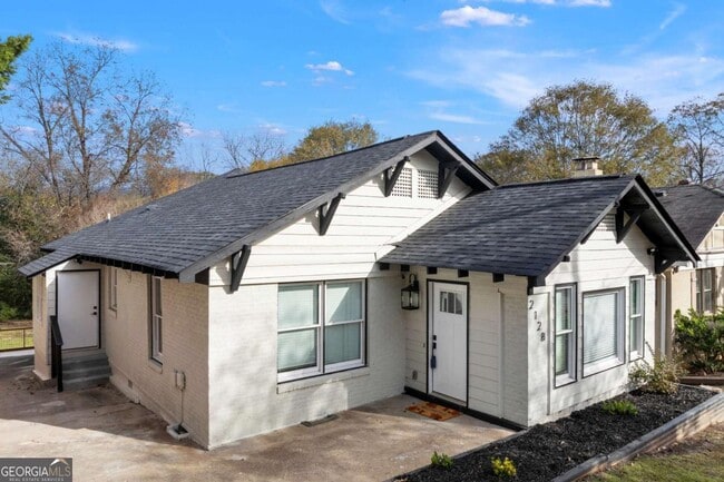 2128 Hosea L Williams Dr SE in Atlanta, GA - Building Photo - Building Photo